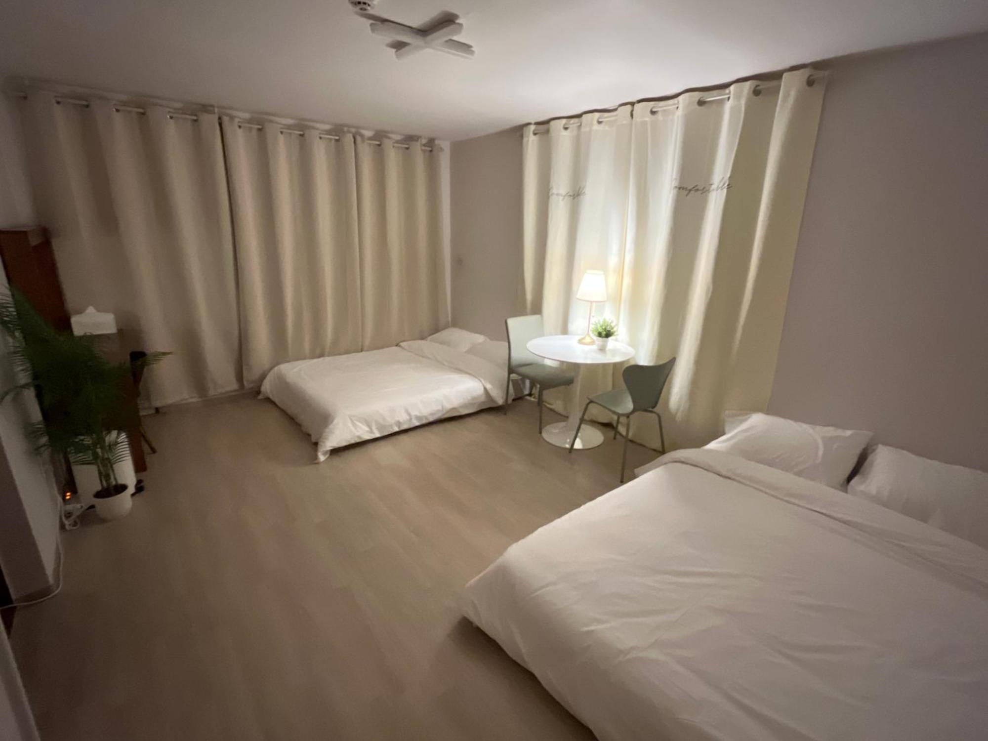 Apartment Papa #dongdaemun 5min On Foot #free Wi-fi Seoul